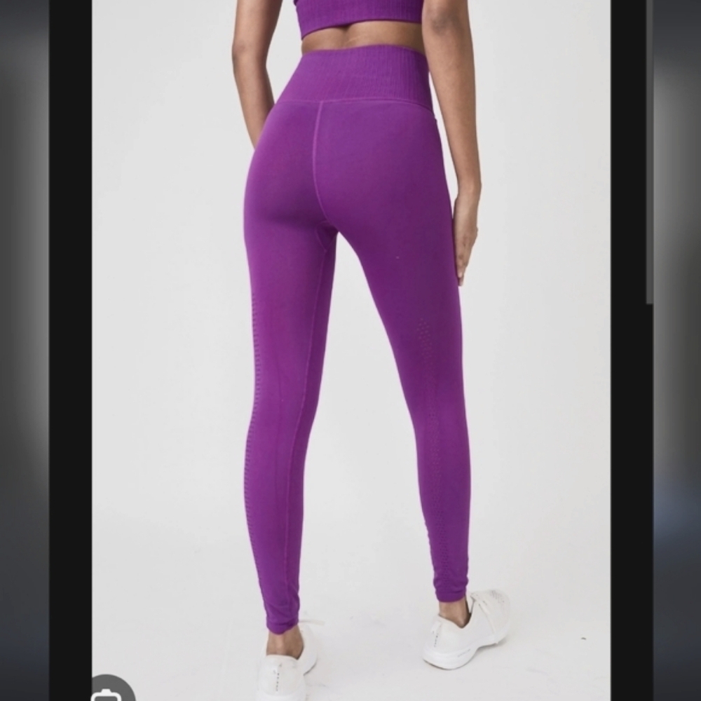 NWOT Free People Movement x Hatch Good Karma Leggings in Purple Sz M/L